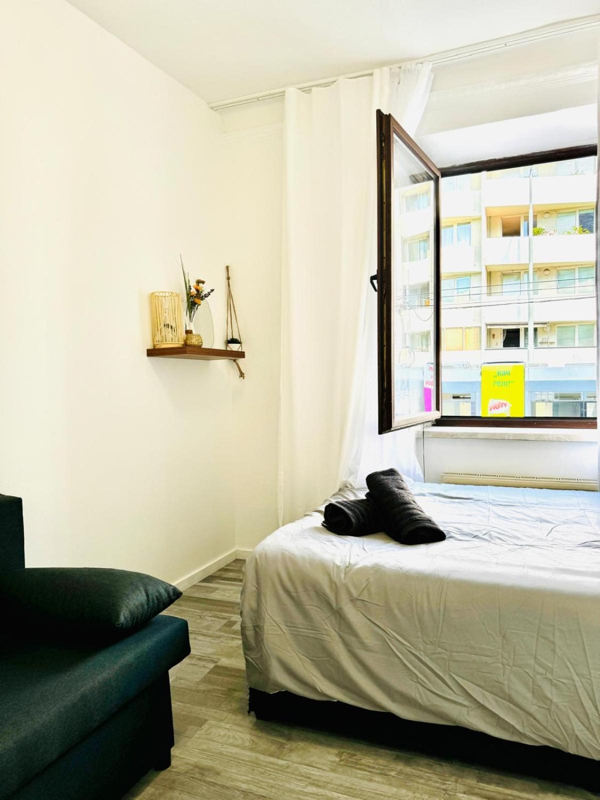 Very Spacious Apartment For Up To 7P With Great Location Vienna Esterno foto